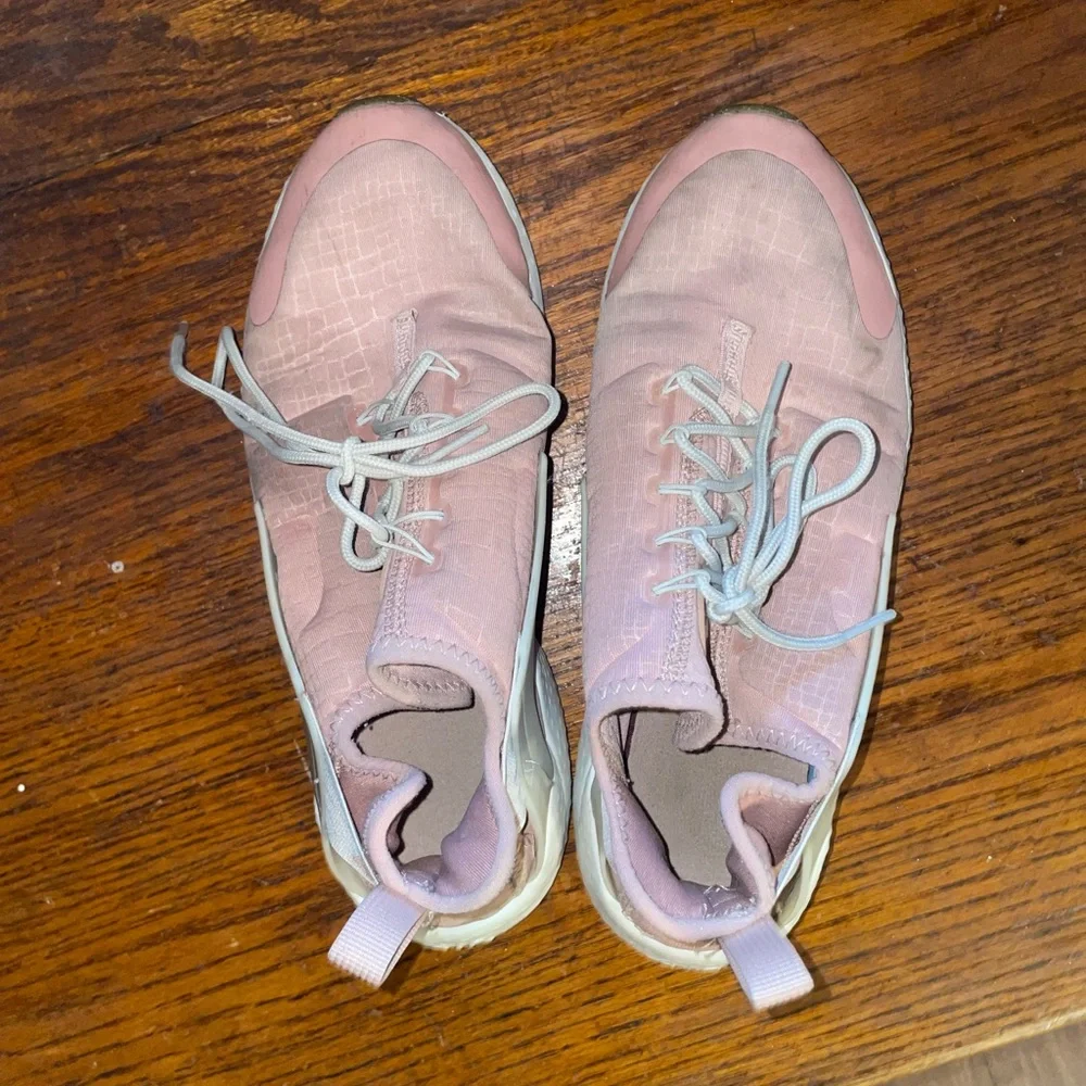 Nike Air Huarache Run Ultra N7 Pale Pink Sneakers *make offers*